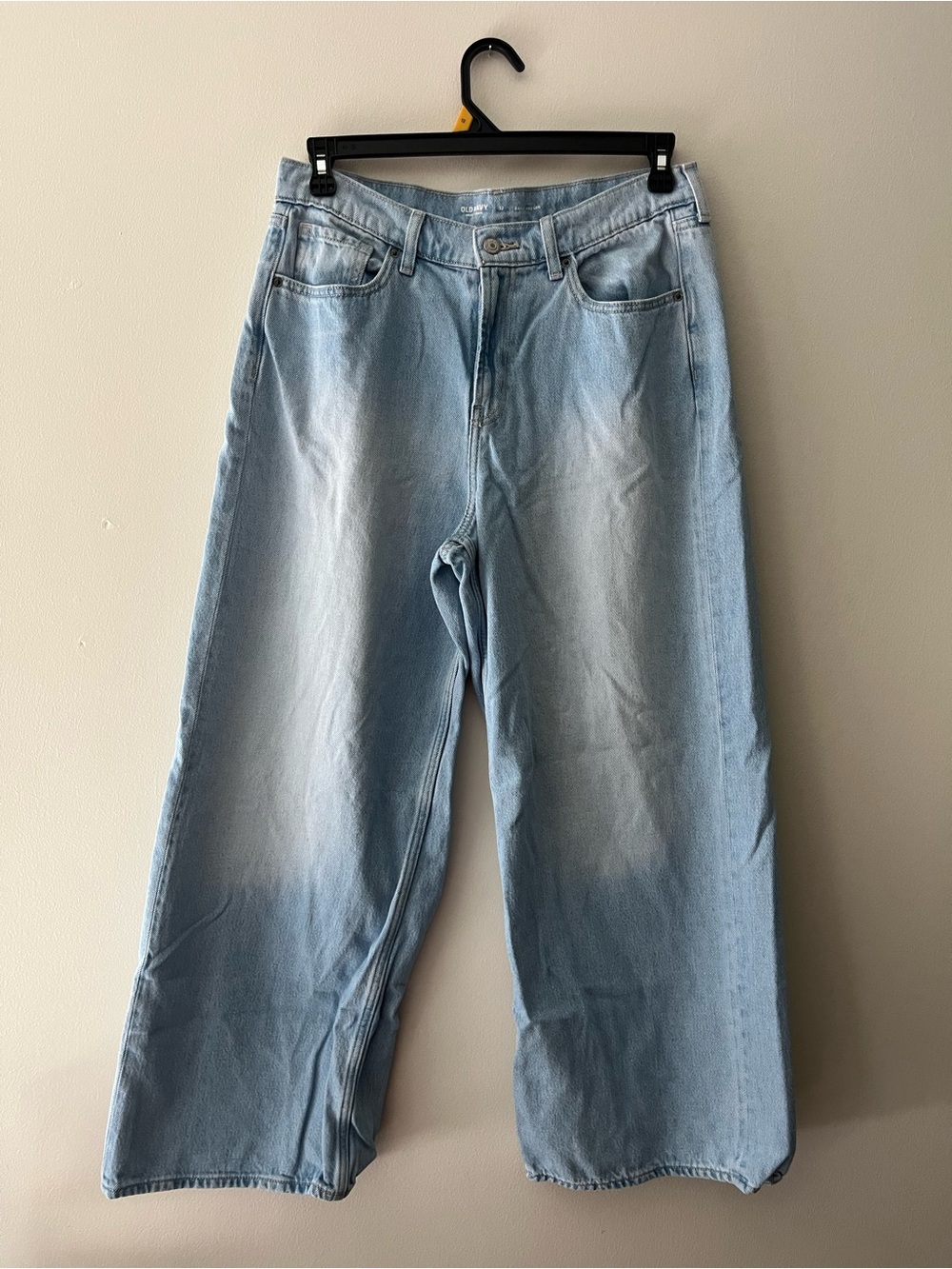 Old Navy Light Blue Wide-Leg Jeans